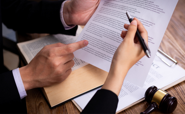 7 Essential Tips for Effective Legal Contact Management
